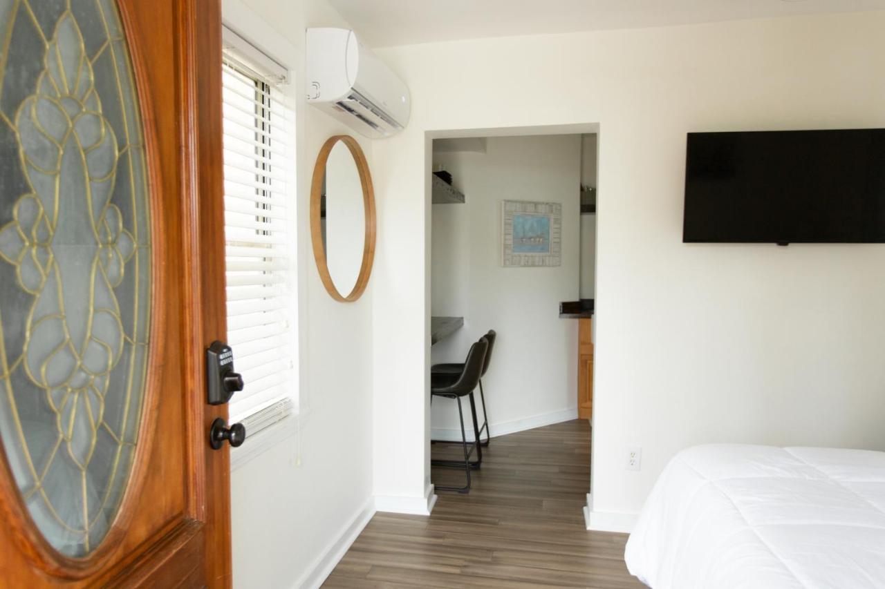 Cozy Studio - Blocks From The Ocean! Jacksonville Beach Exteriör bild