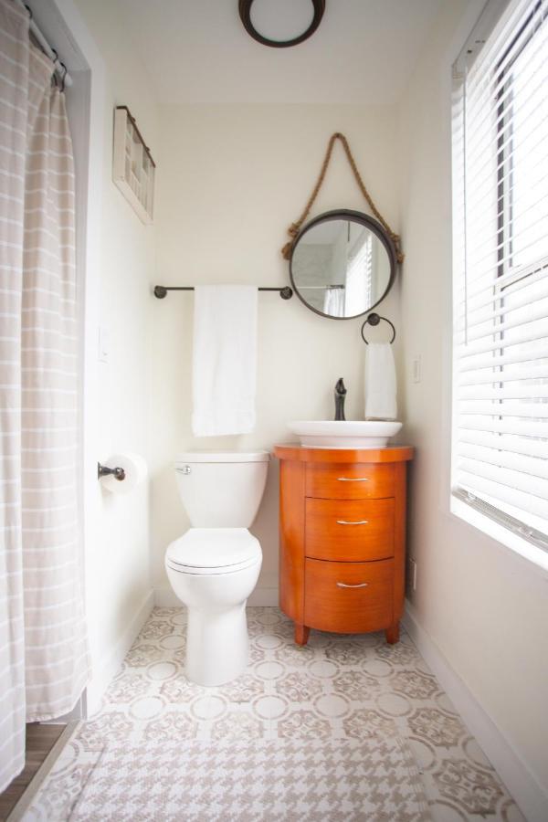 Cozy Studio - Blocks From The Ocean! Jacksonville Beach Exteriör bild